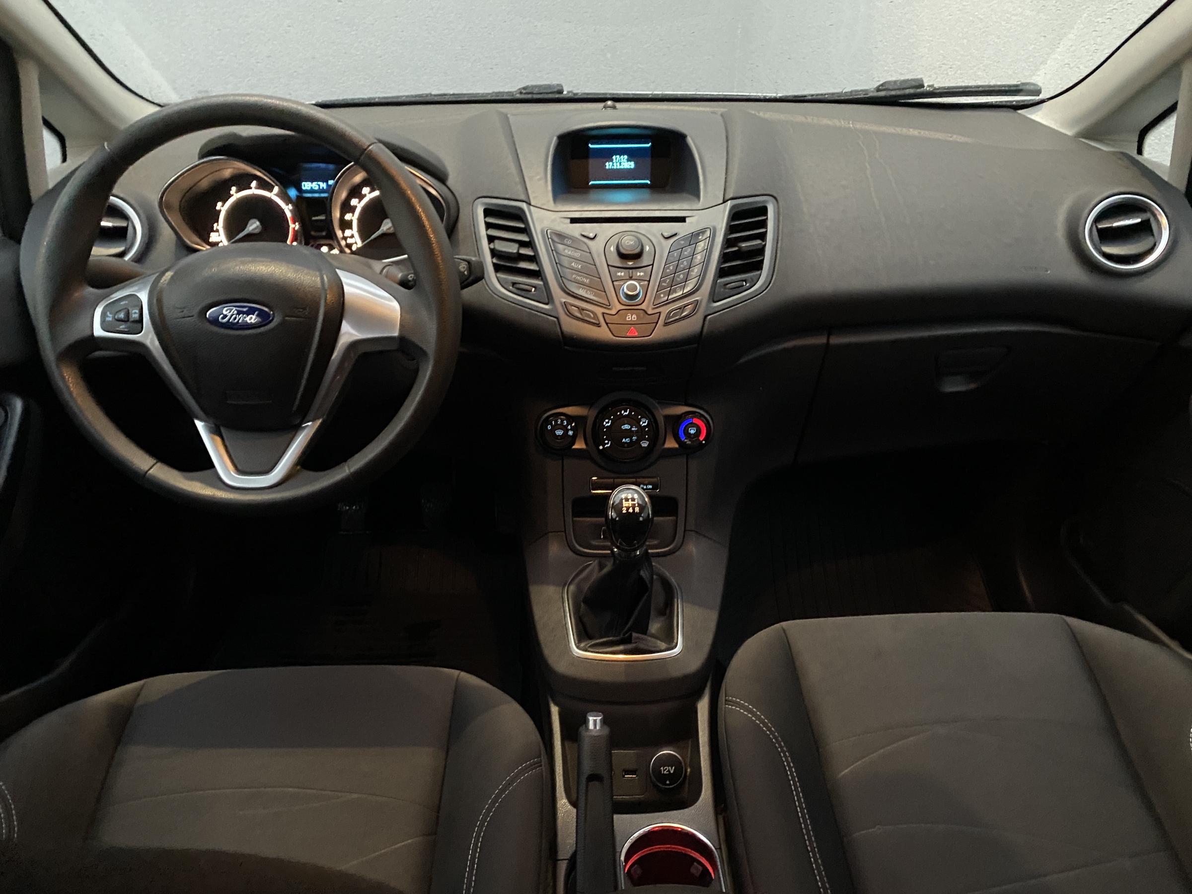 Ford Fiesta, 2013 - pohled č. 8
