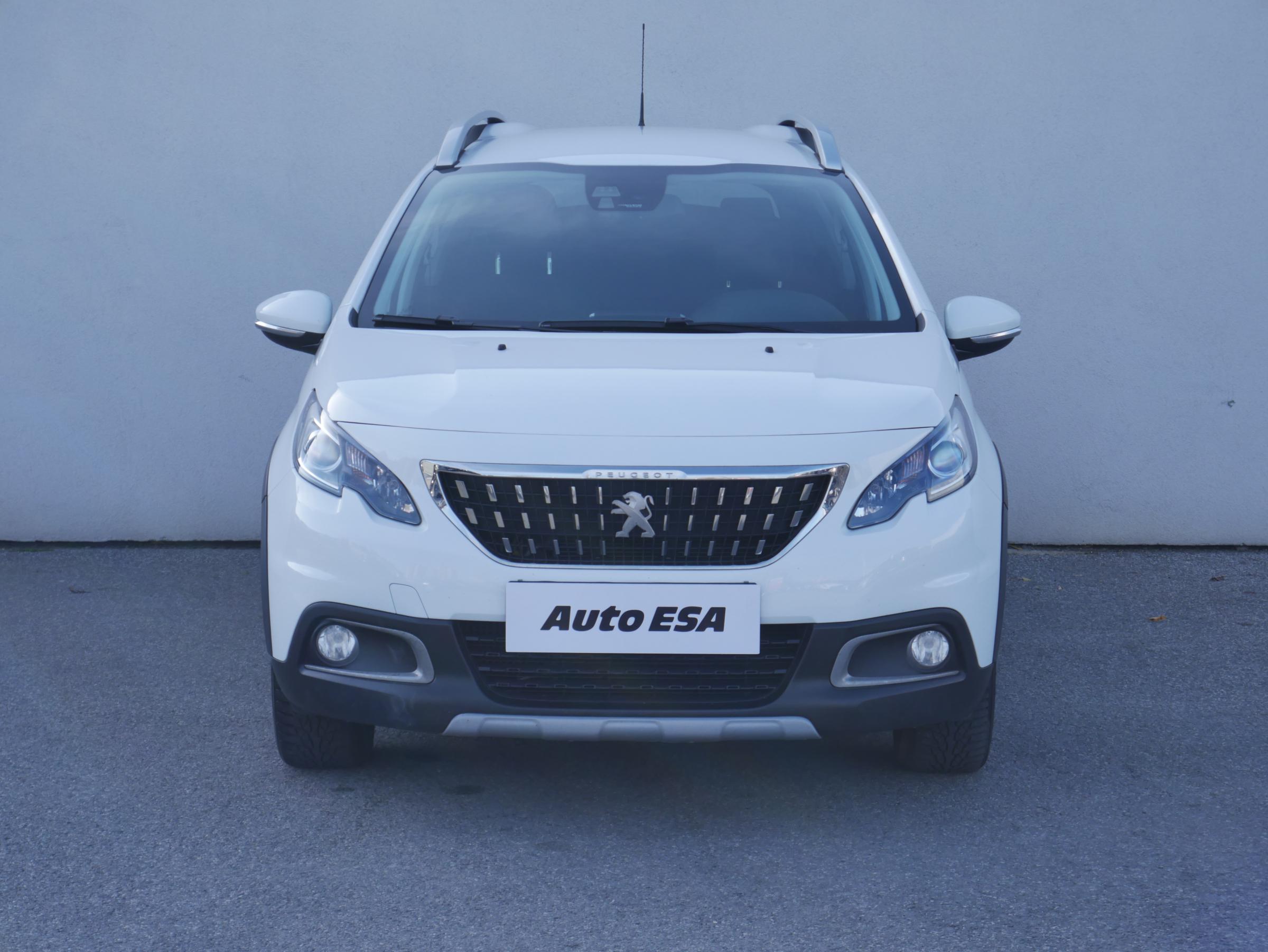 Peugeot 2008, 2018 - pohled č. 2