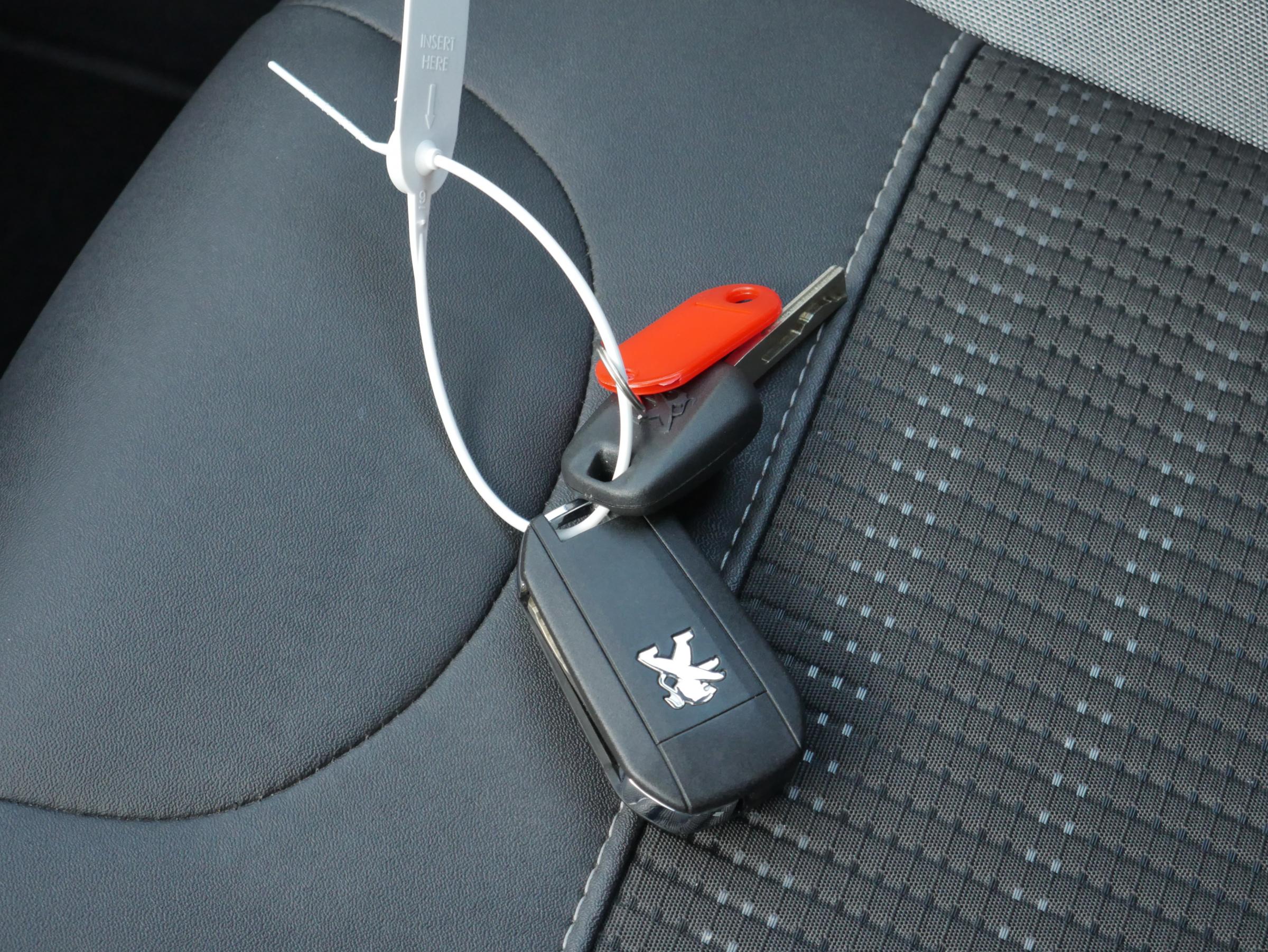 Peugeot 2008, 2018 - pohled č. 23