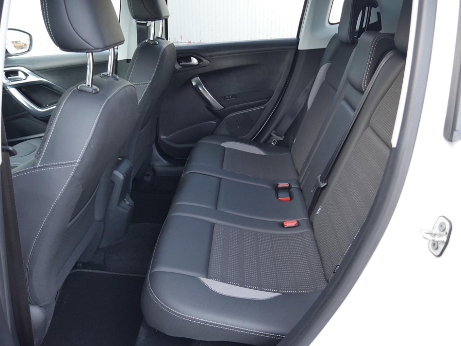 Peugeot 2008 1.2 PT Allure