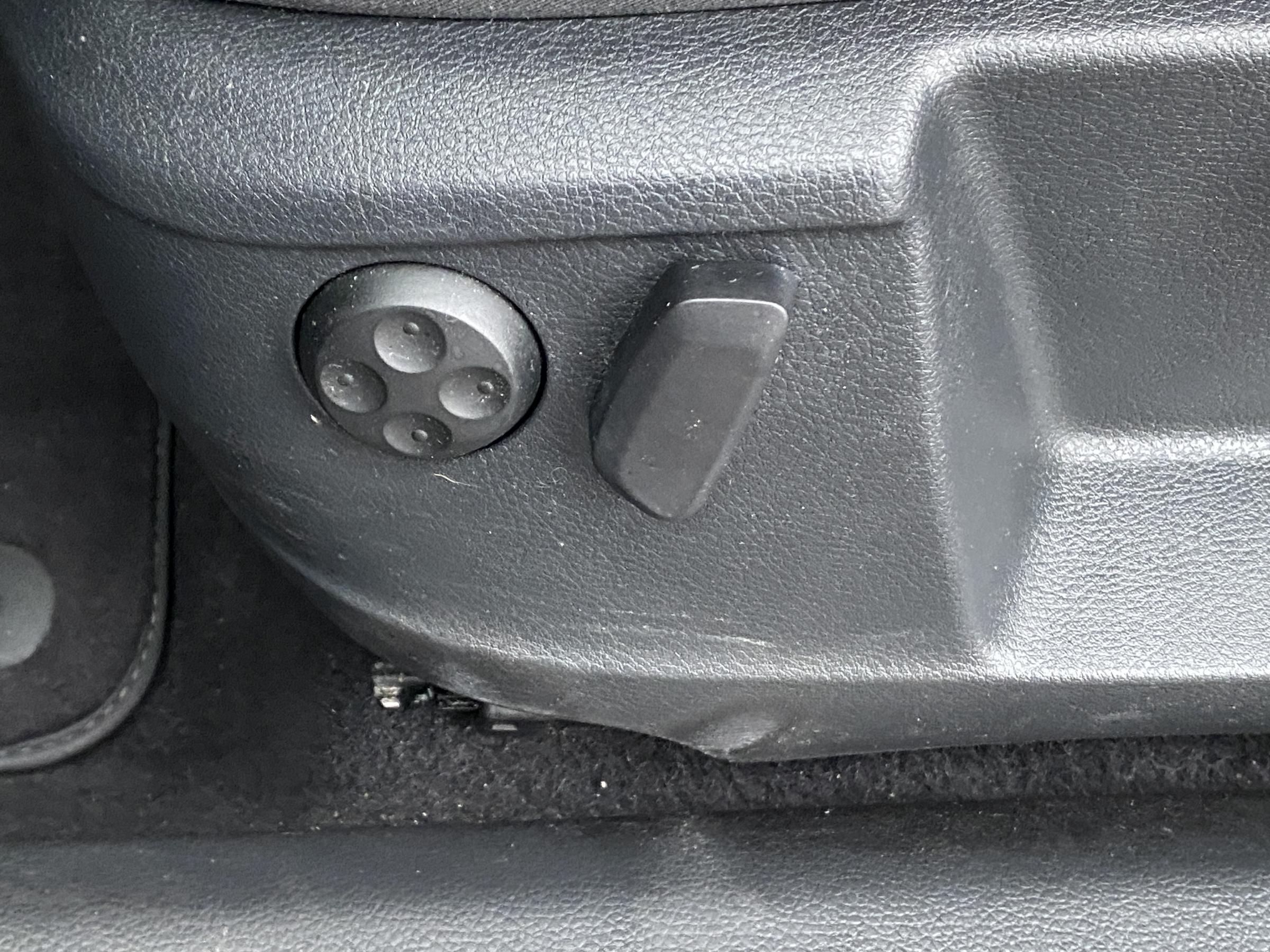 Volkswagen Sharan, 2012 - pohled č. 13