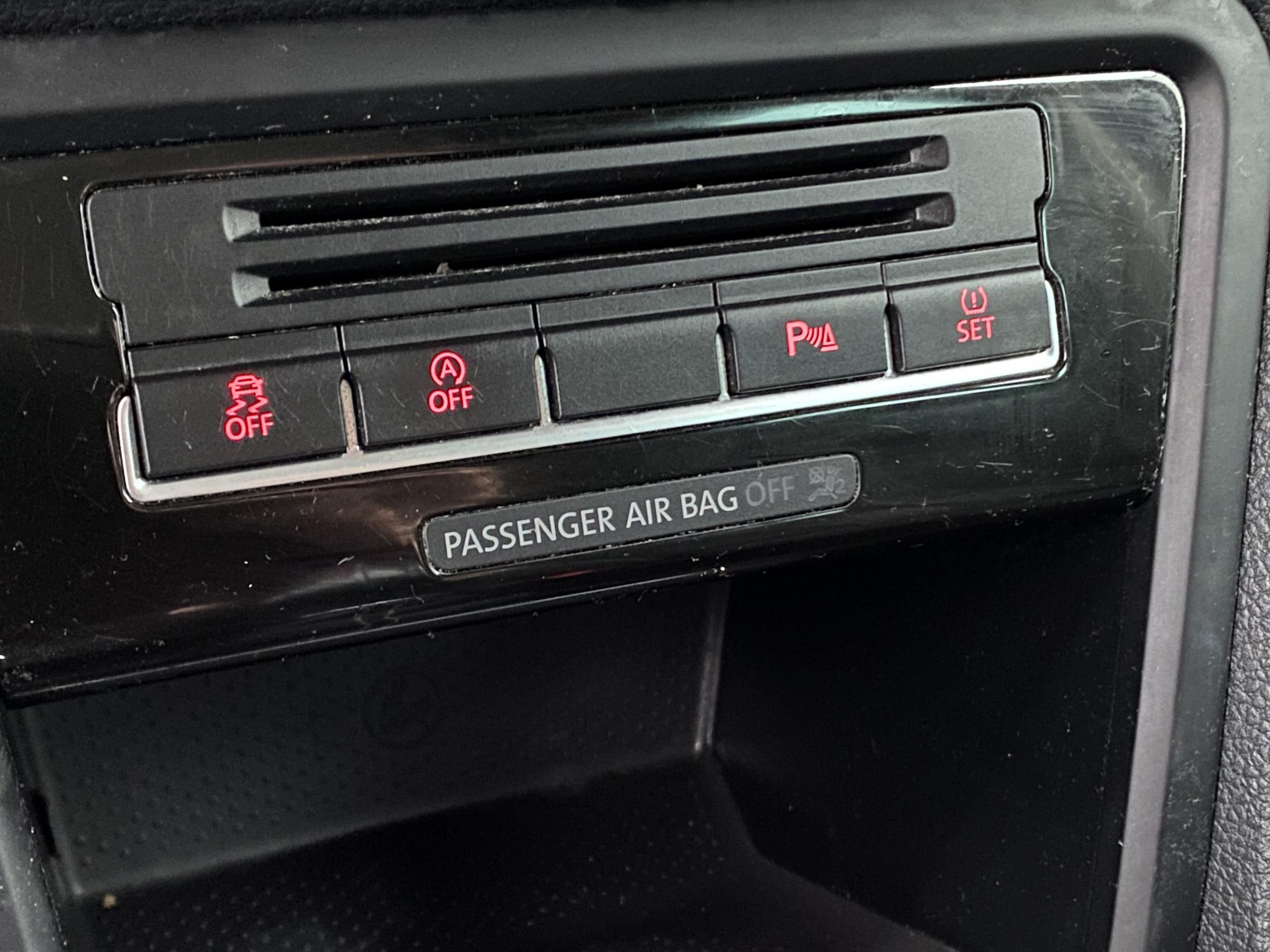 Volkswagen Sharan, 2012 - pohled č. 15