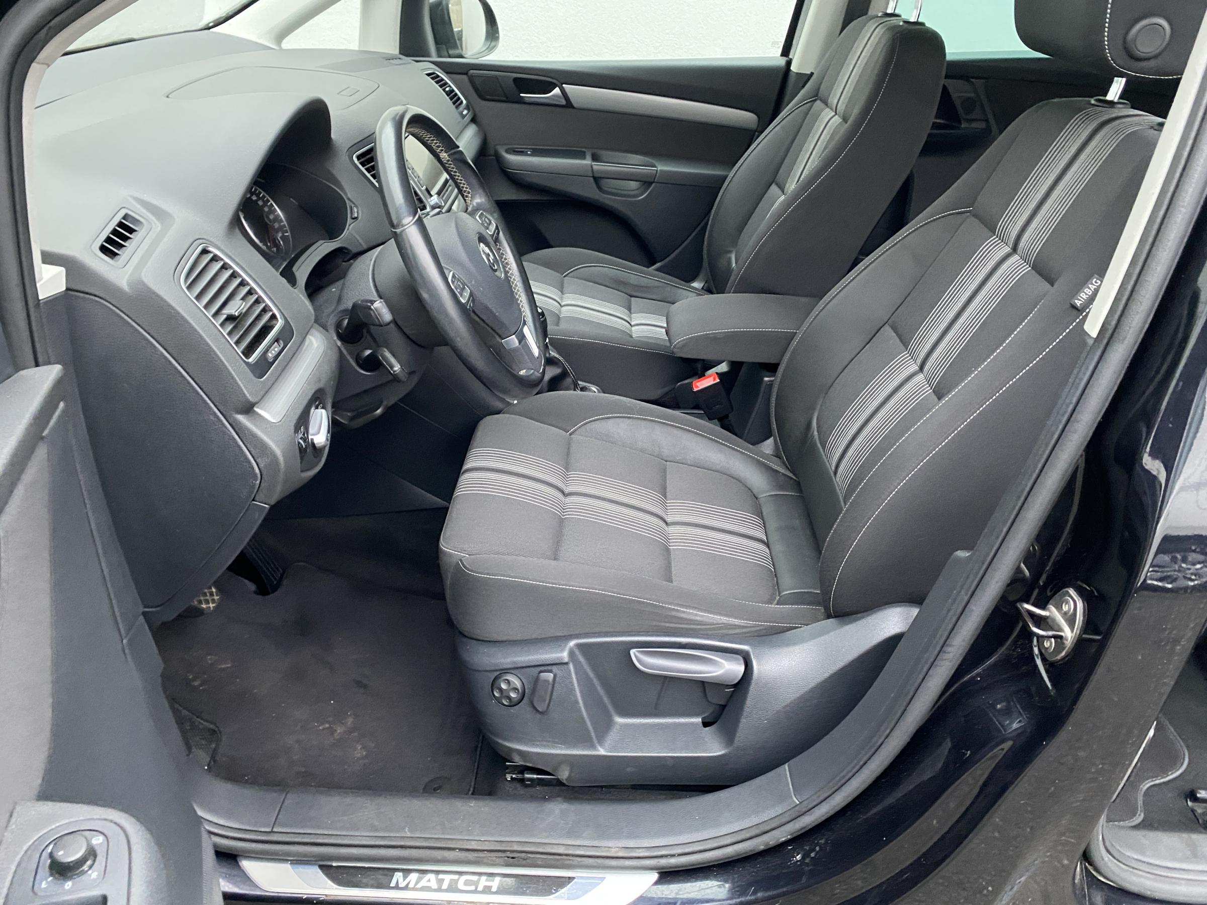 Volkswagen Sharan, 2012 - pohled č. 9