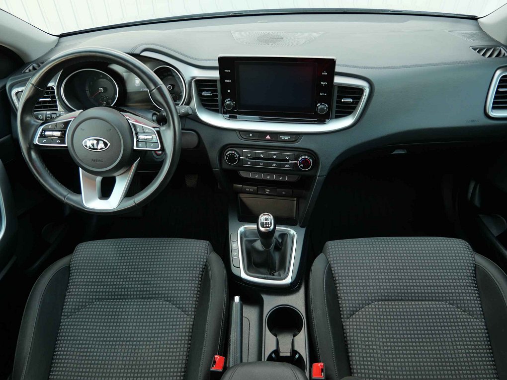 Kia Ceed 1.5 T-GDi Spin