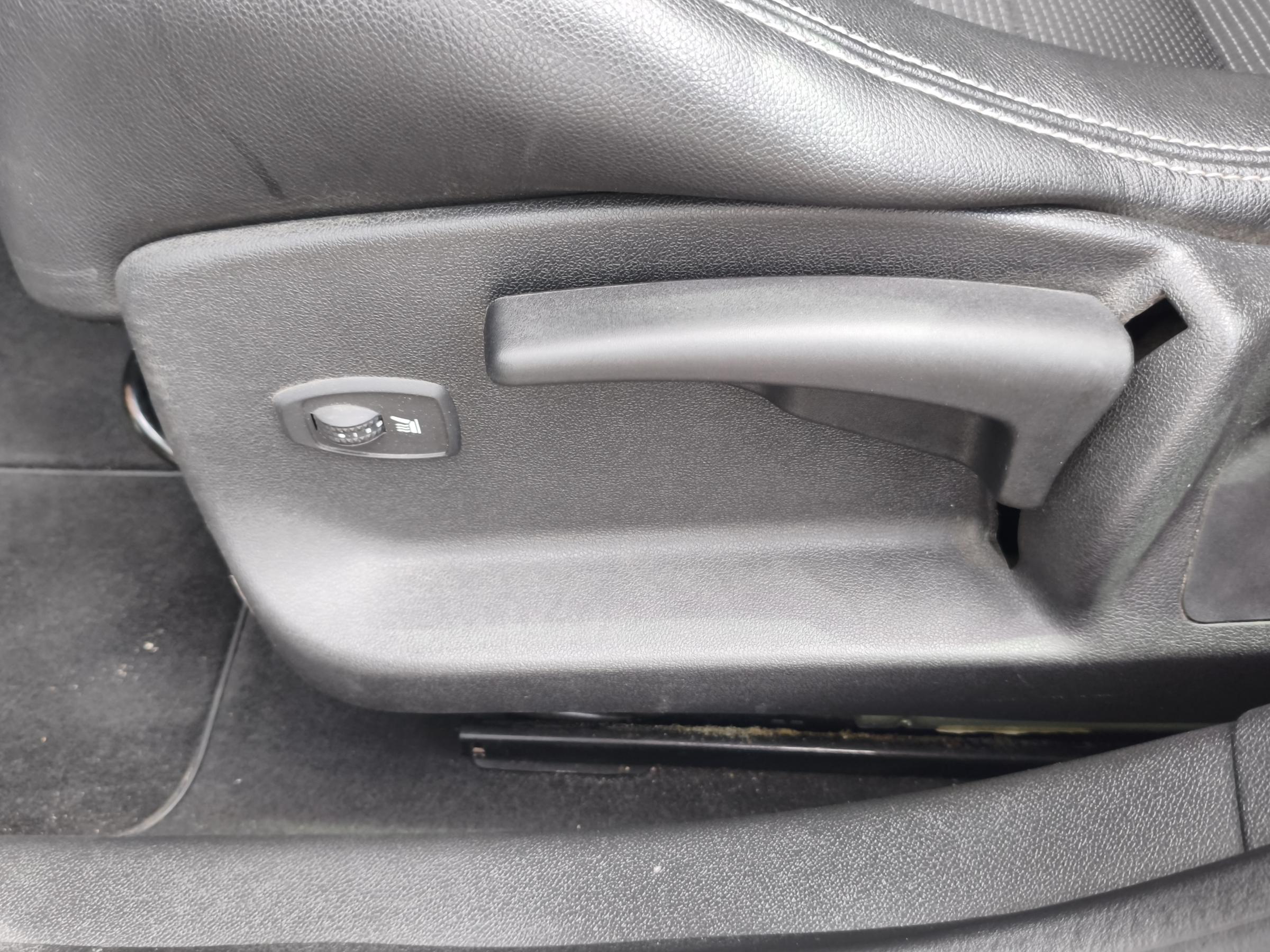 Renault Mégane, 2011 - pohled č. 15