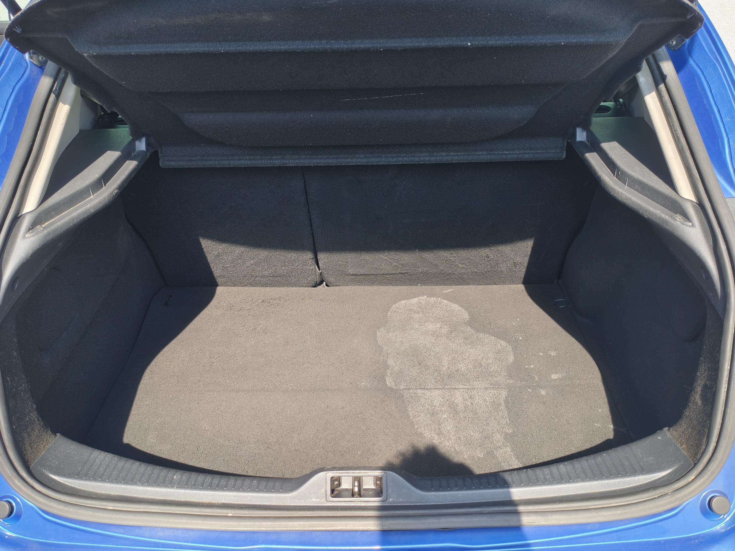 Renault Mégane, 2011 - pohled č. 8