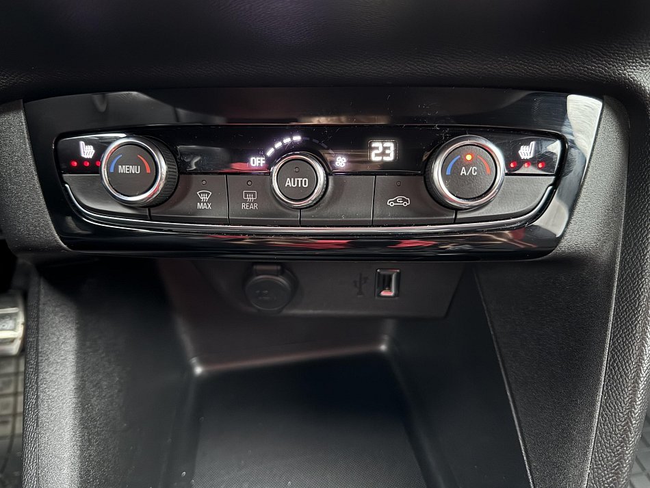 Opel Corsa 1.2 T GS Line