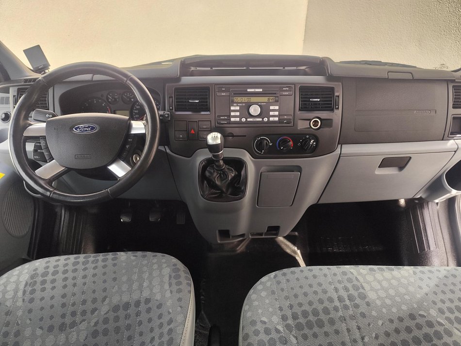 Ford Transit 2.2TDCi Trend L2H2 6míst