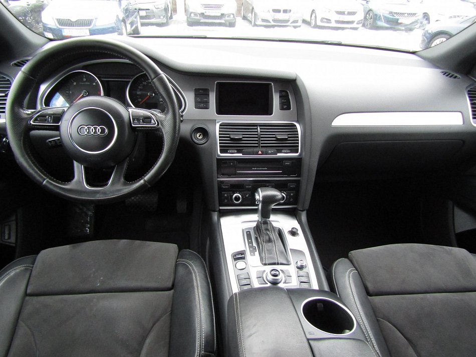 Audi Q7 3.0 