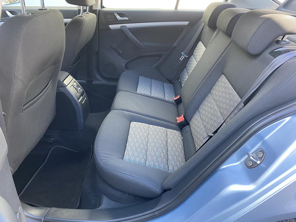 Škoda Octavia II 1.4 TSi Ambiente