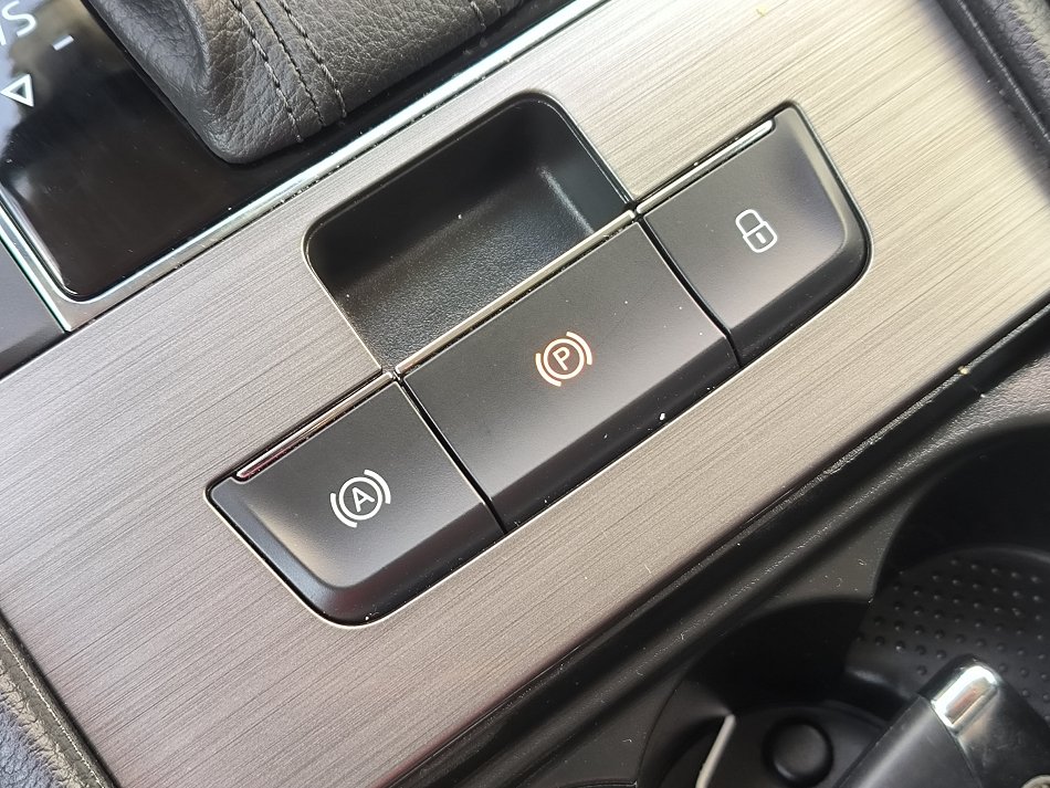 Škoda Superb III 2.0 TDi Style 4x4