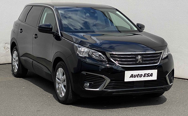 Peugeot 5008 1.2 PT 