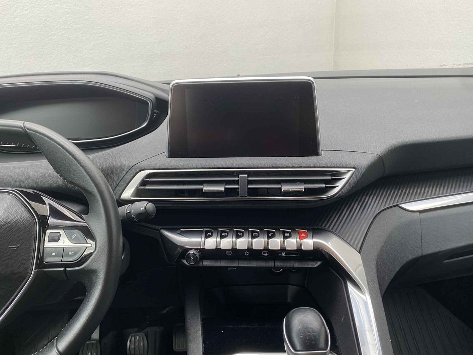 Peugeot 5008 1.2 PT 