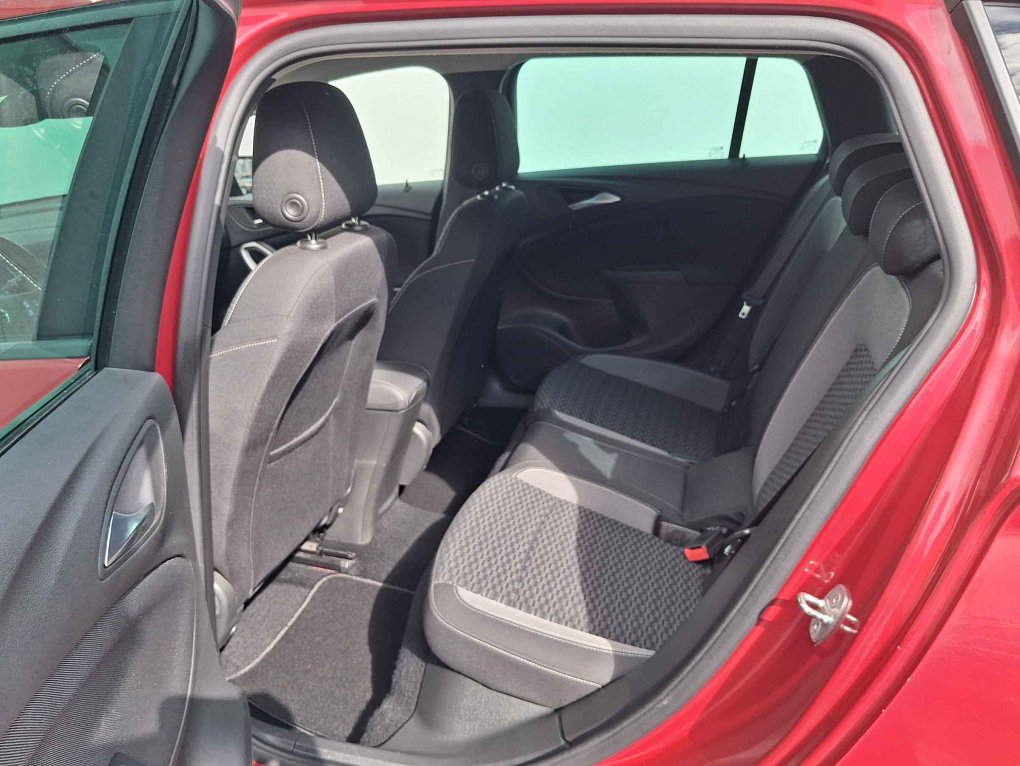 Opel Astra 1.5 CDTi Edition