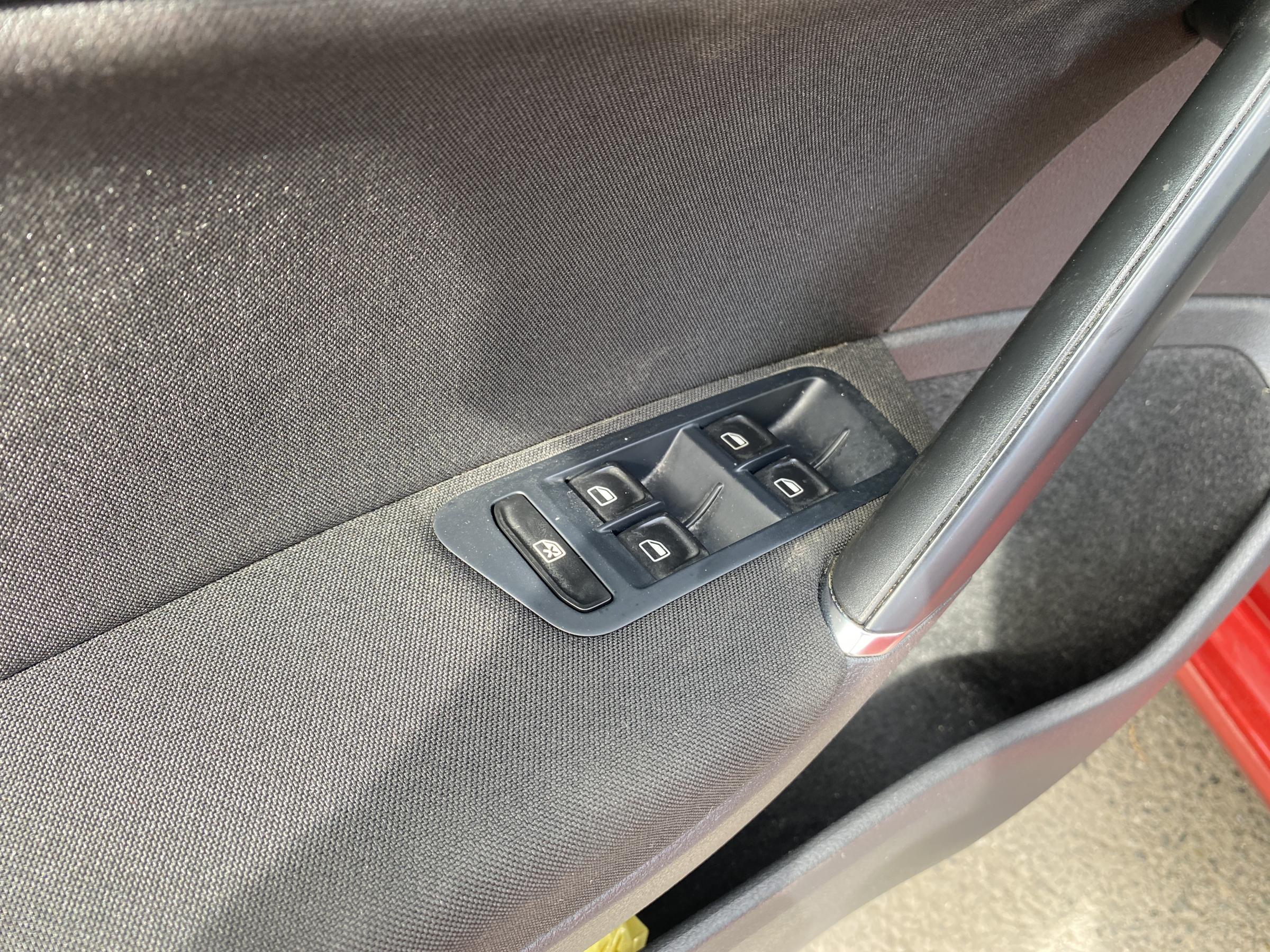 Volkswagen Golf, 2015 - pohled č. 18