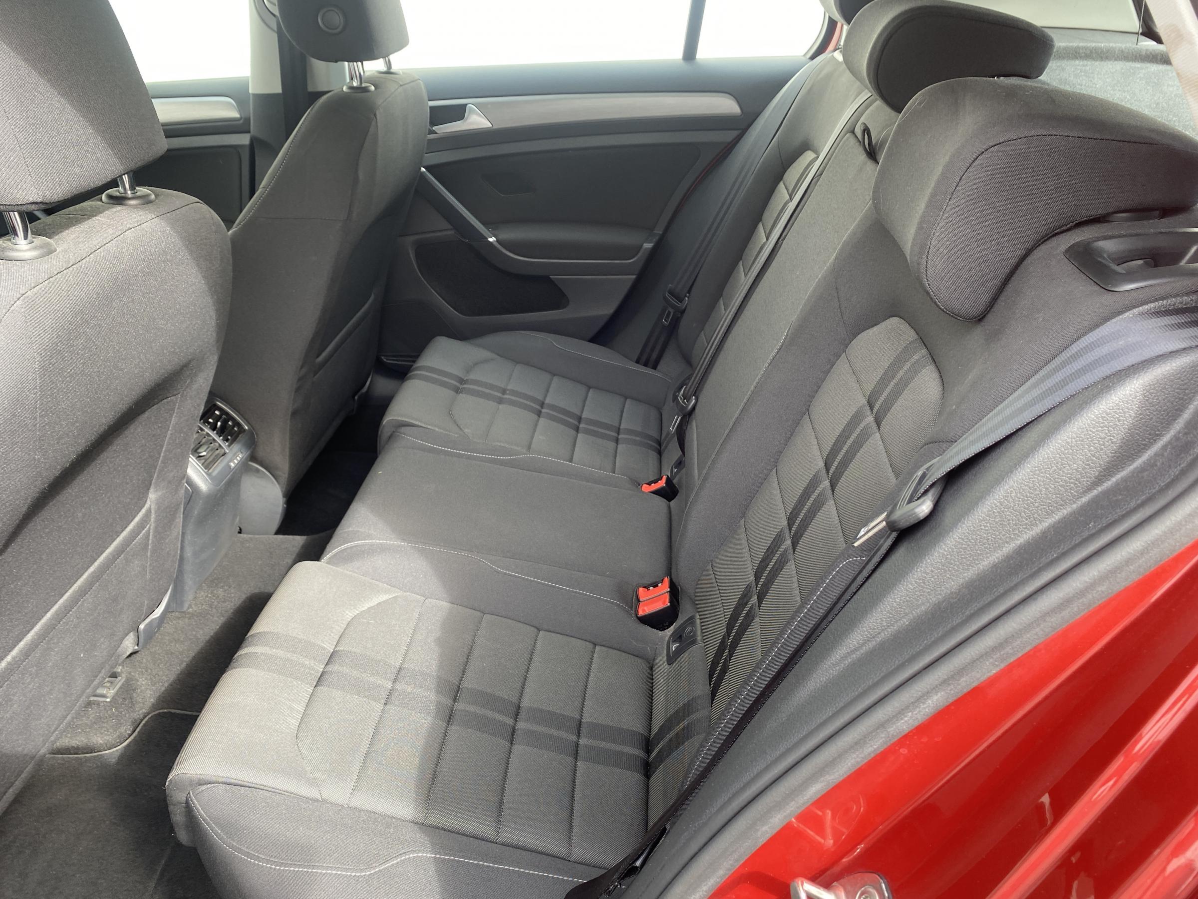 Volkswagen Golf, 2015 - pohled č. 9