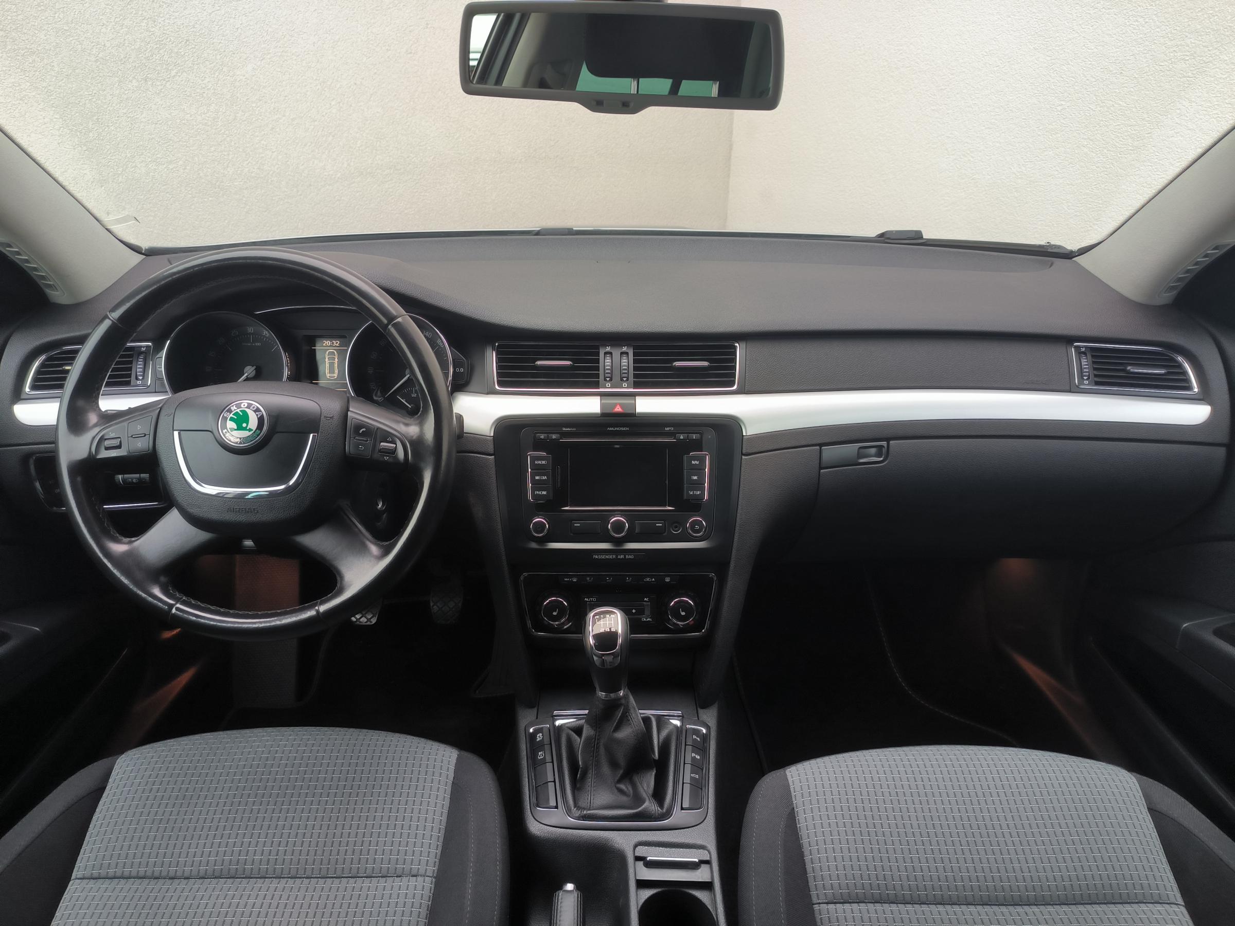 Škoda Superb II, 2012 - pohled č. 8