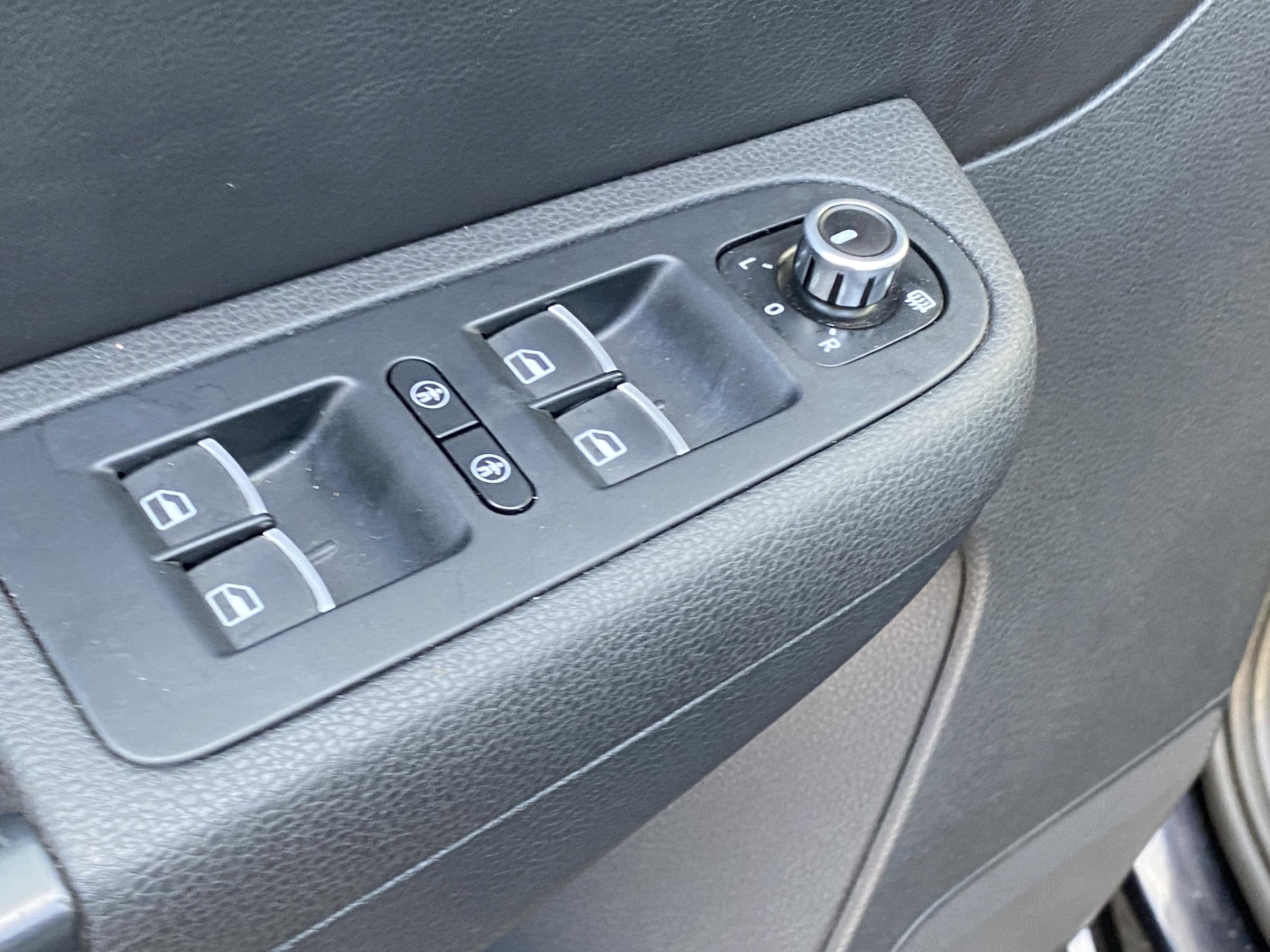 Seat Alhambra, 2011 - pohled č. 11