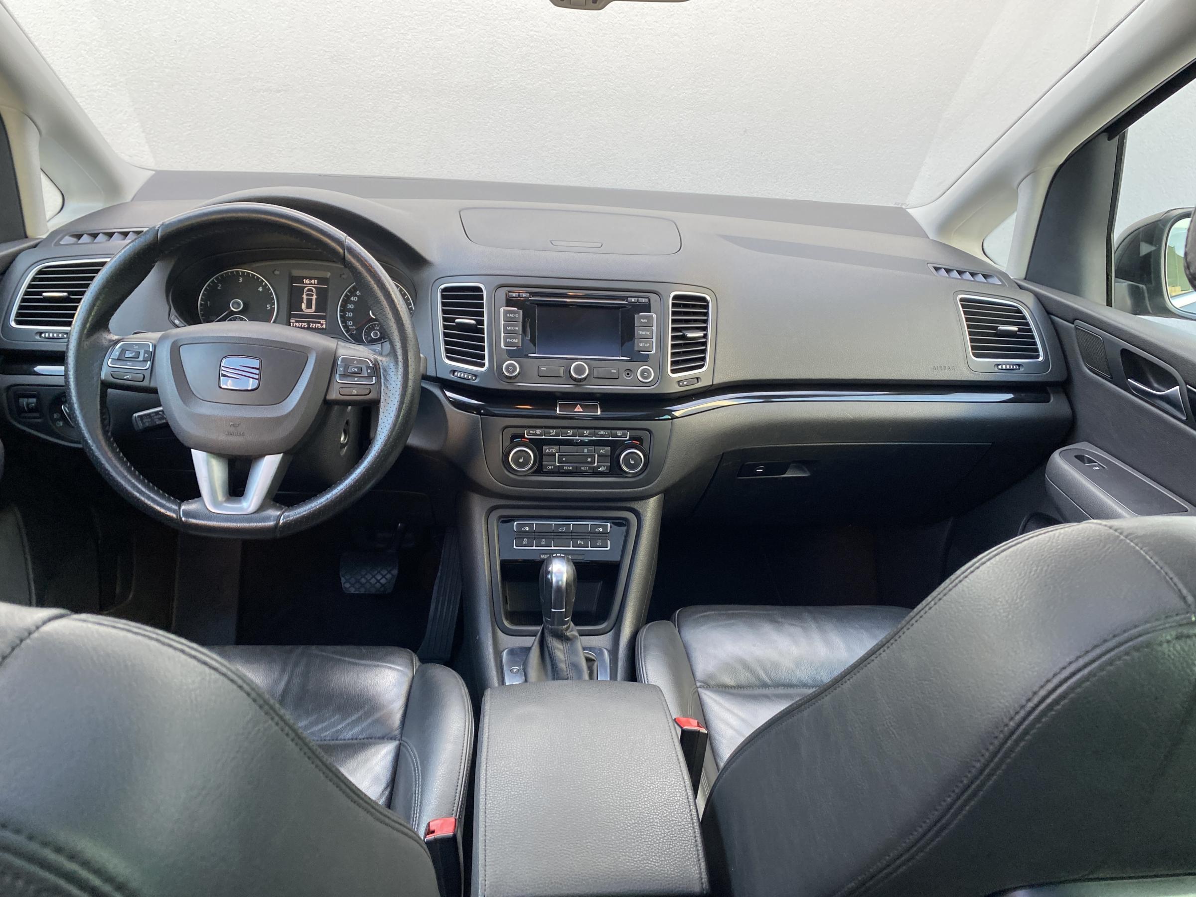 Seat Alhambra, 2011 - pohled č. 8