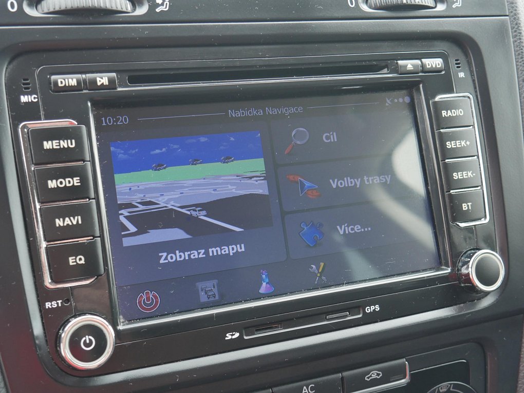 Volkswagen Golf 1.6 TDi 