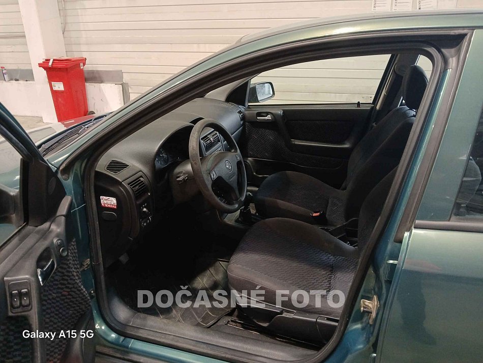 Opel Astra 1.6 i 