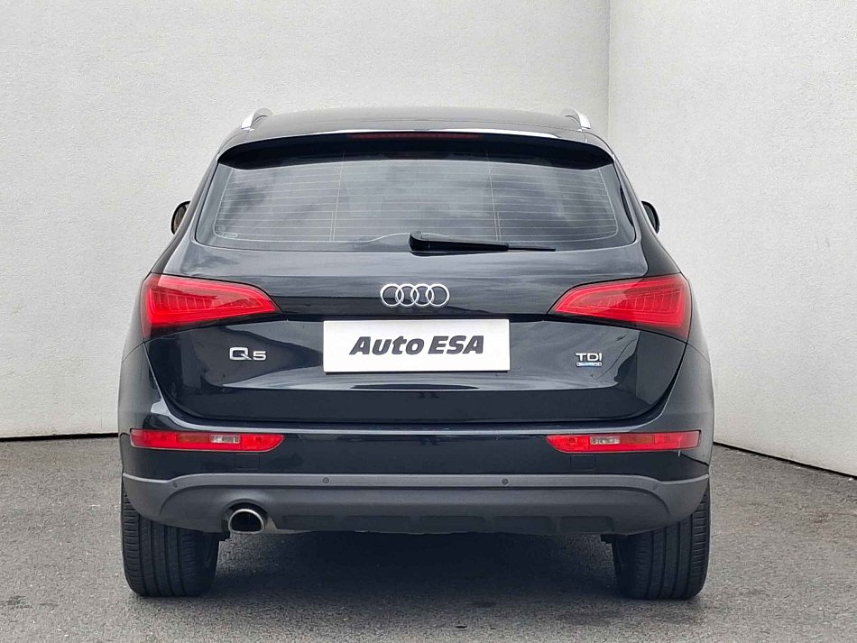 Audi Q5 2.0TDI S-line Quattro