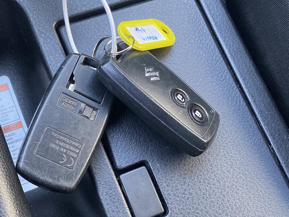 Suzuki Grand Vitara 2.4  4x4