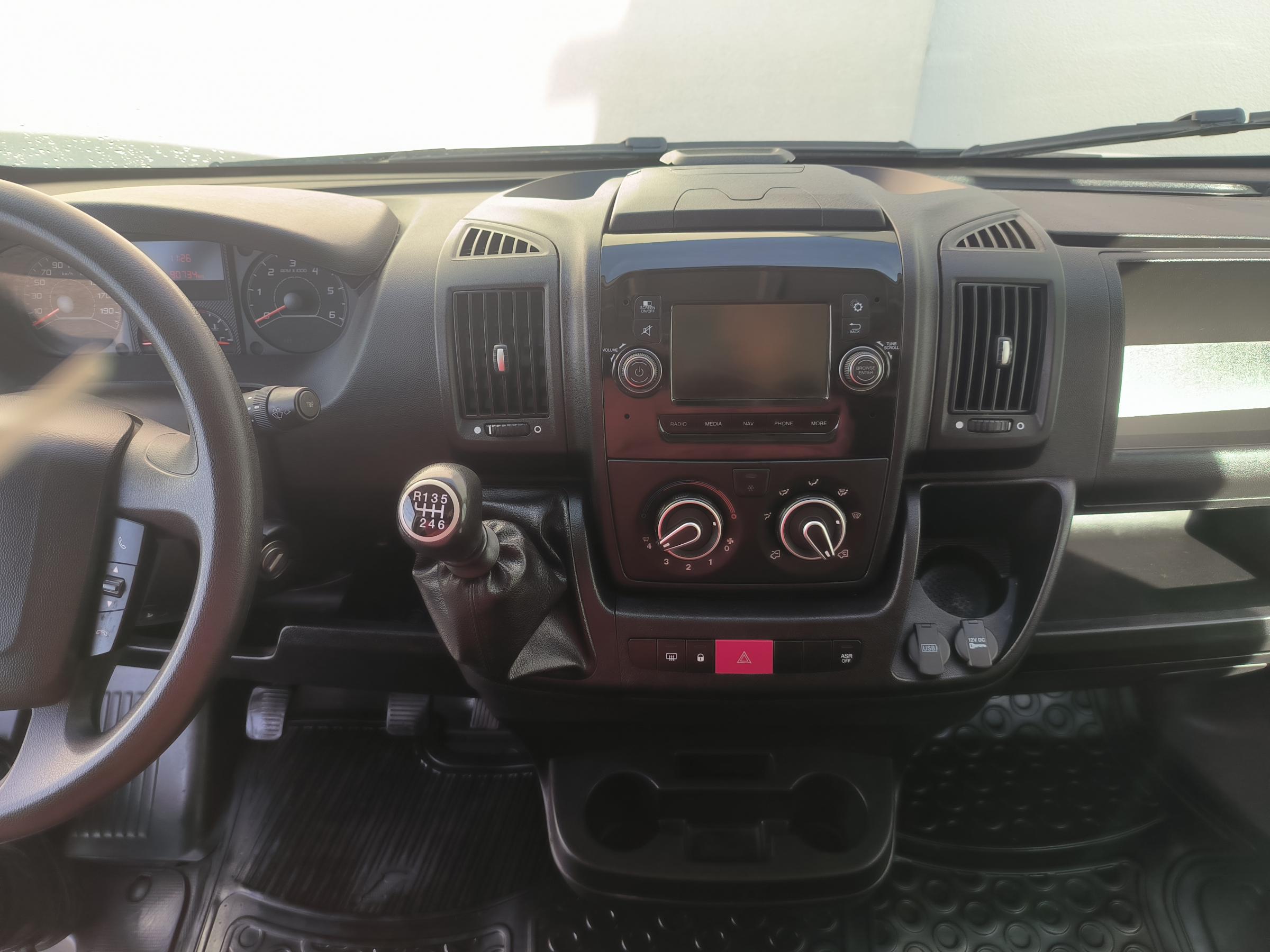 Peugeot Boxer, 2019 - pohled č. 13