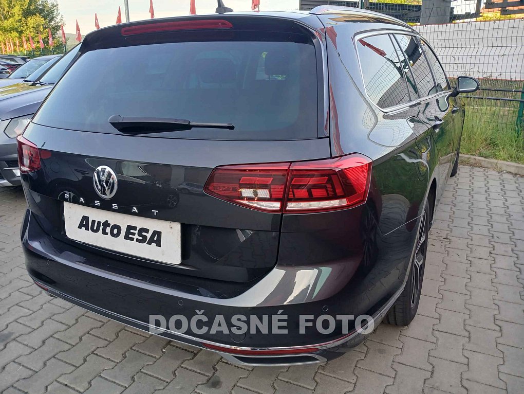 Volkswagen Passat 2.0 TDi 