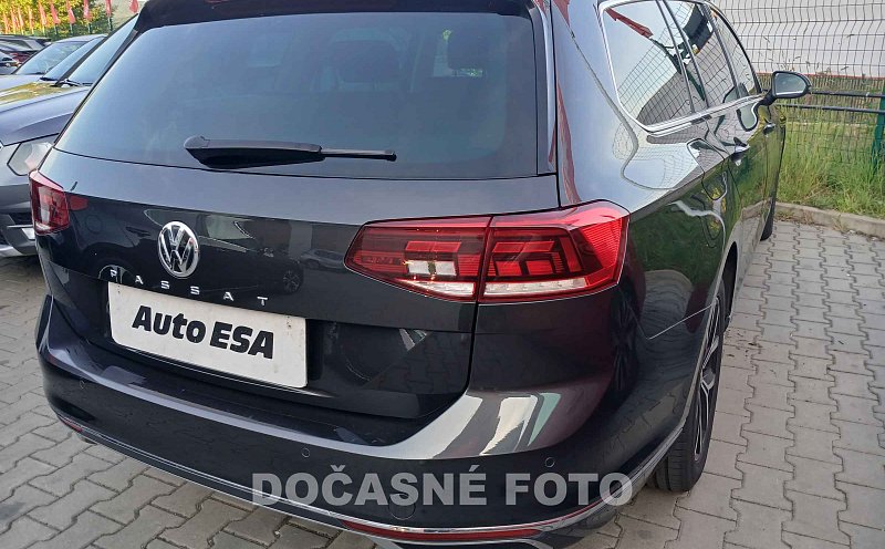 Volkswagen Passat 2.0 TDi 