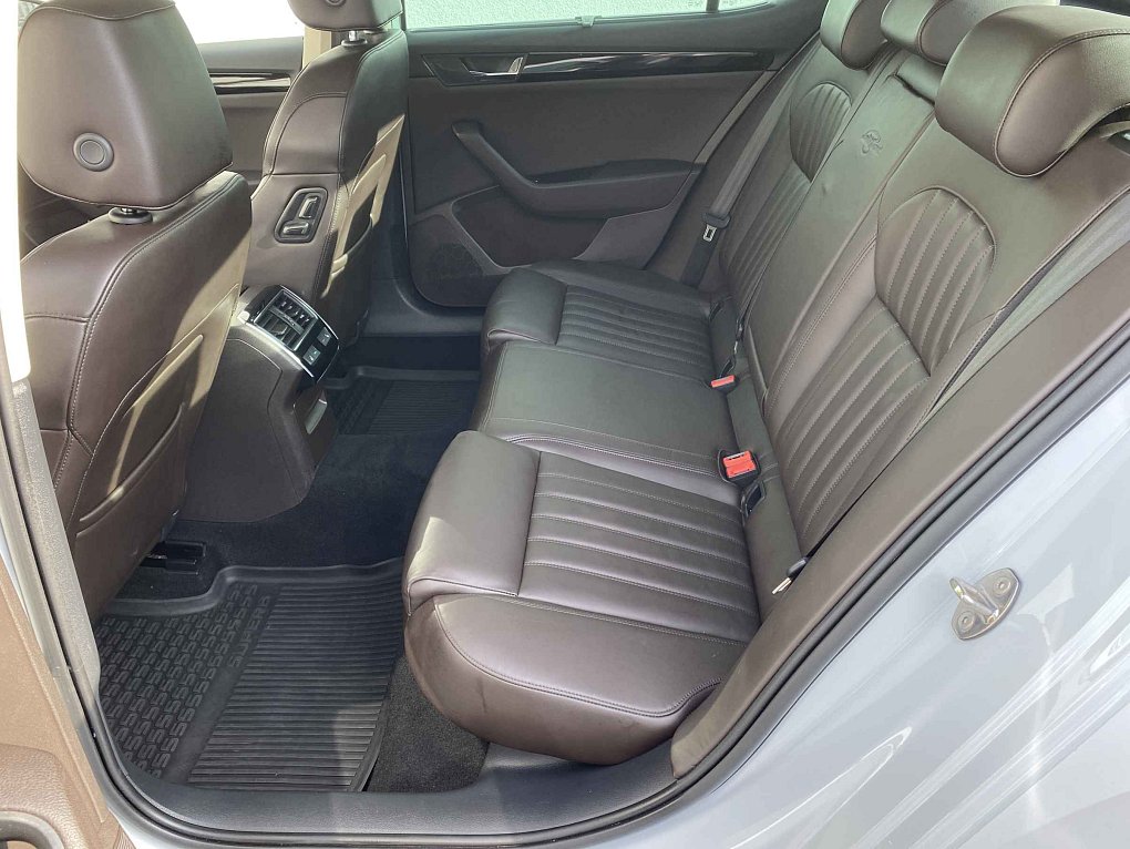 Škoda Superb III 2.0TDi L&K 4x4