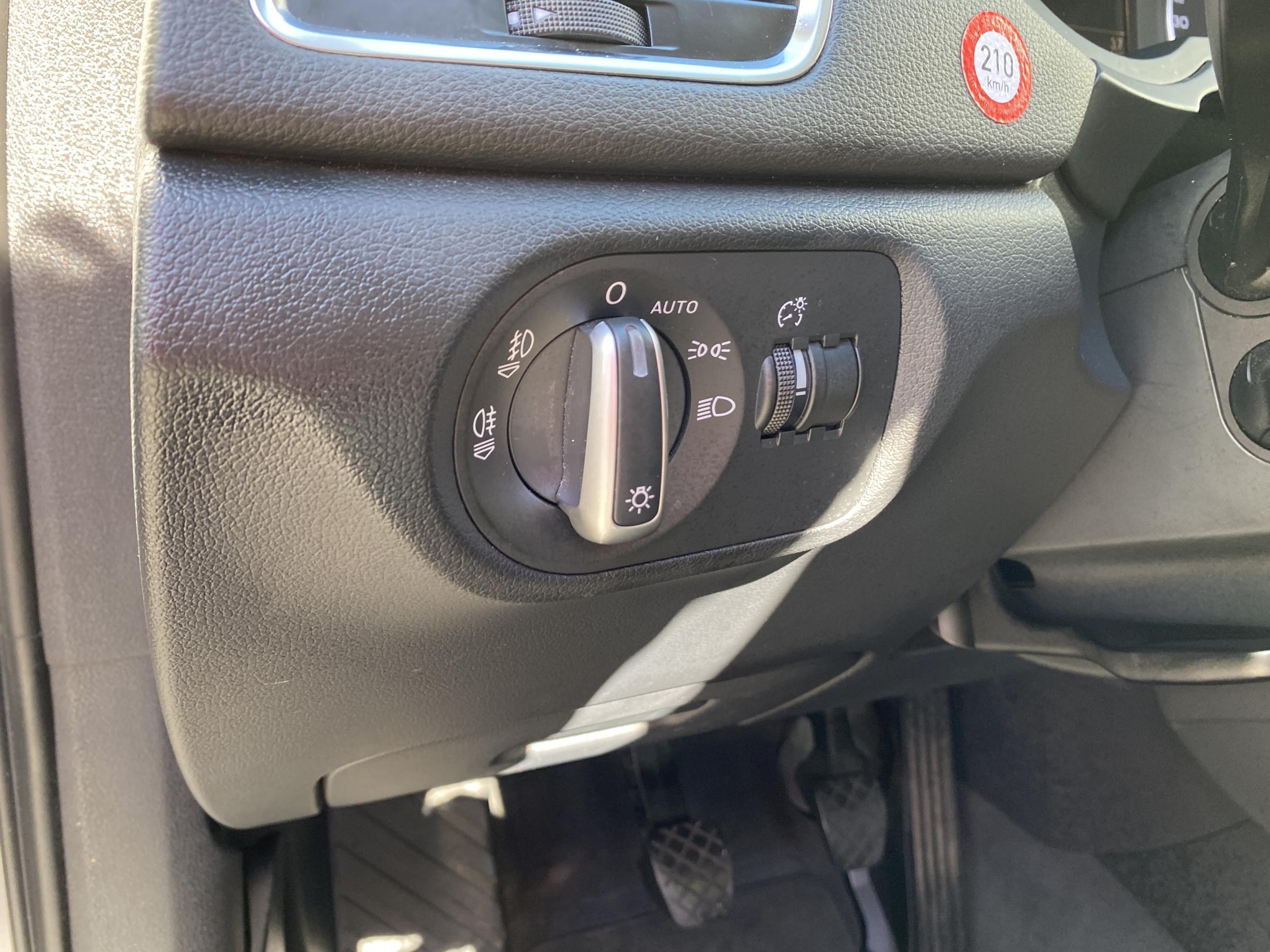 Audi Q3, 2012 - pohled č. 18