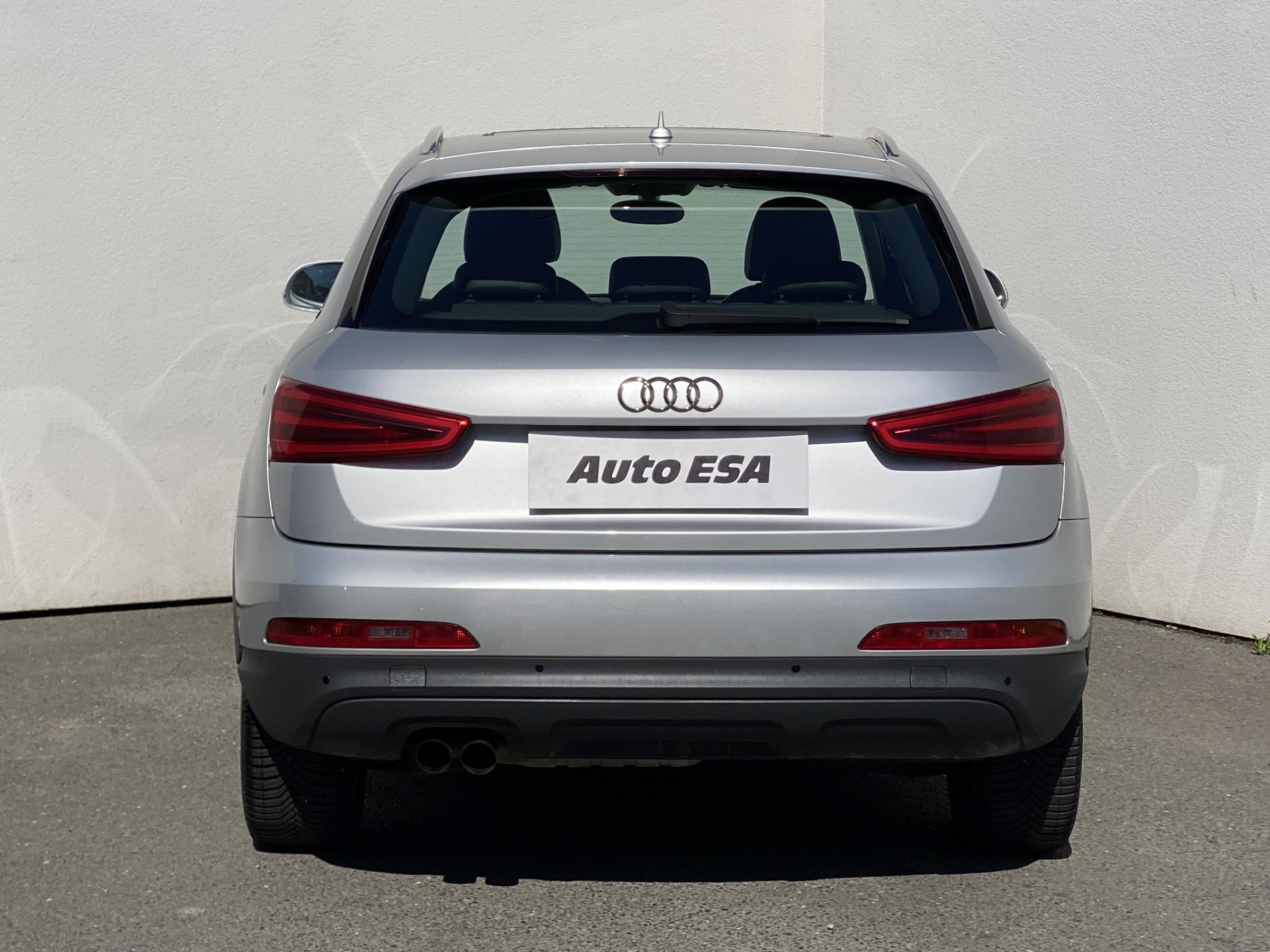 Audi Q3, 2012 - pohled č. 5