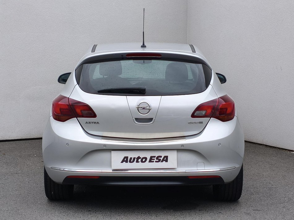 Opel Astra 1.4T Edition 150