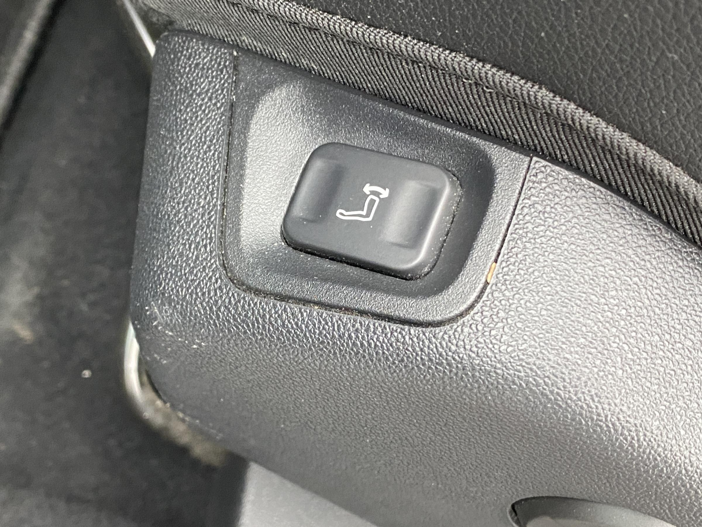 Vauxhall Grandland X, 2019 - pohled č. 12