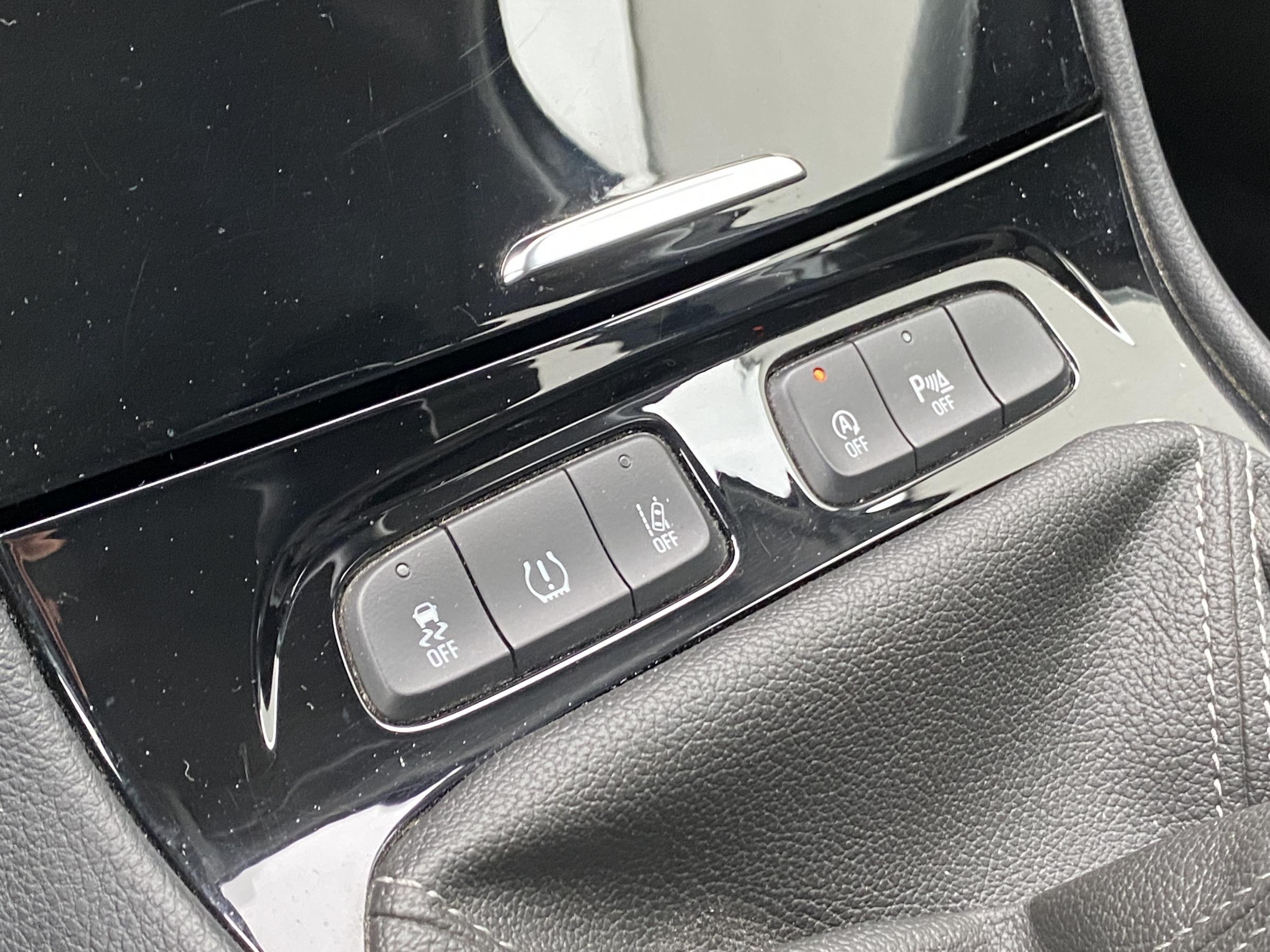 Vauxhall Grandland X, 2019 - pohled č. 17