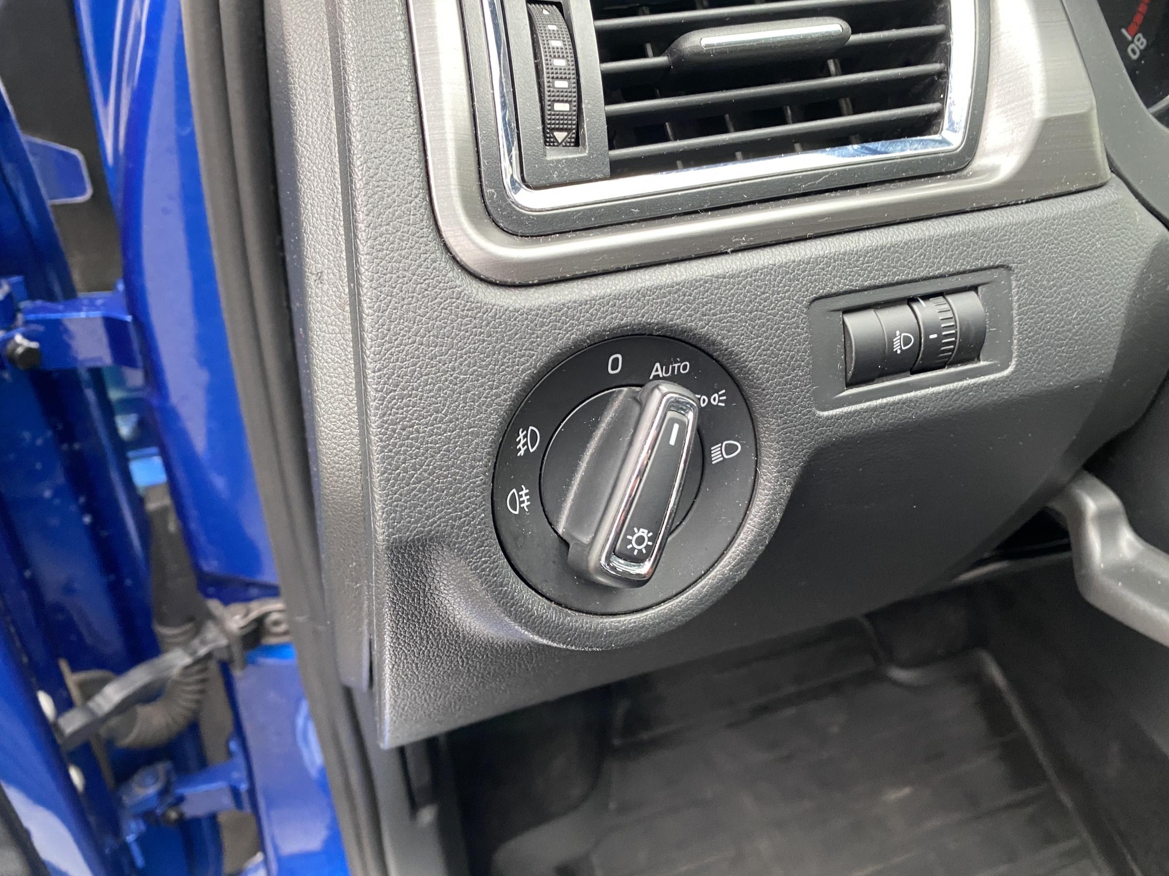 Škoda Rapid, 2015 - pohled č. 15