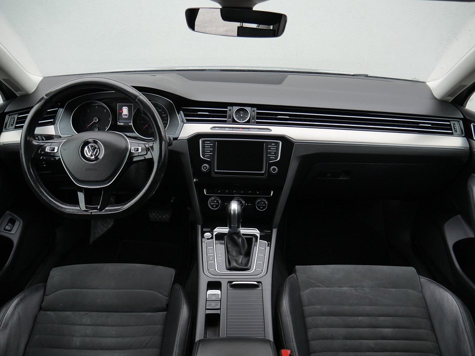 Volkswagen Passat 2.0TDi Highline