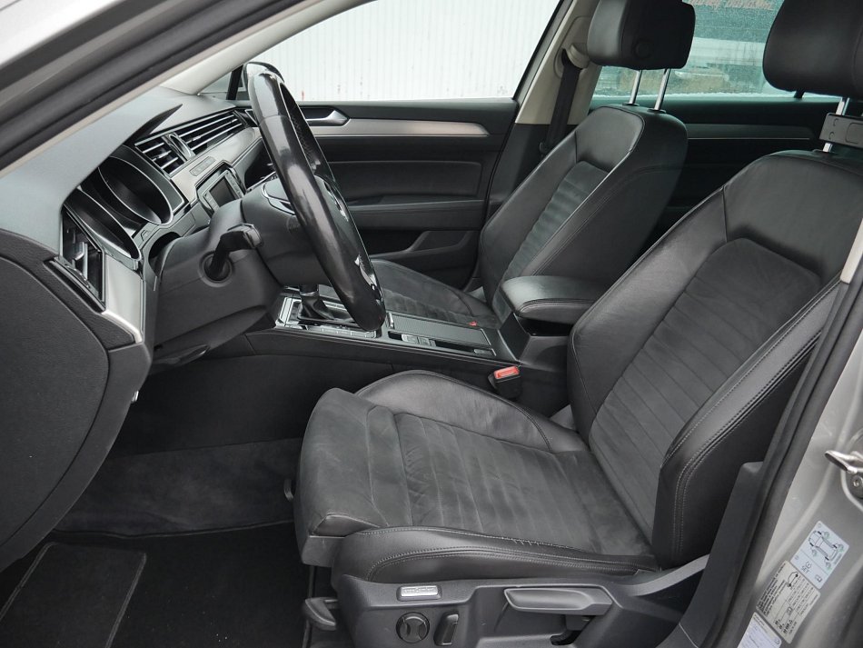 Volkswagen Passat 2.0TDi Highline