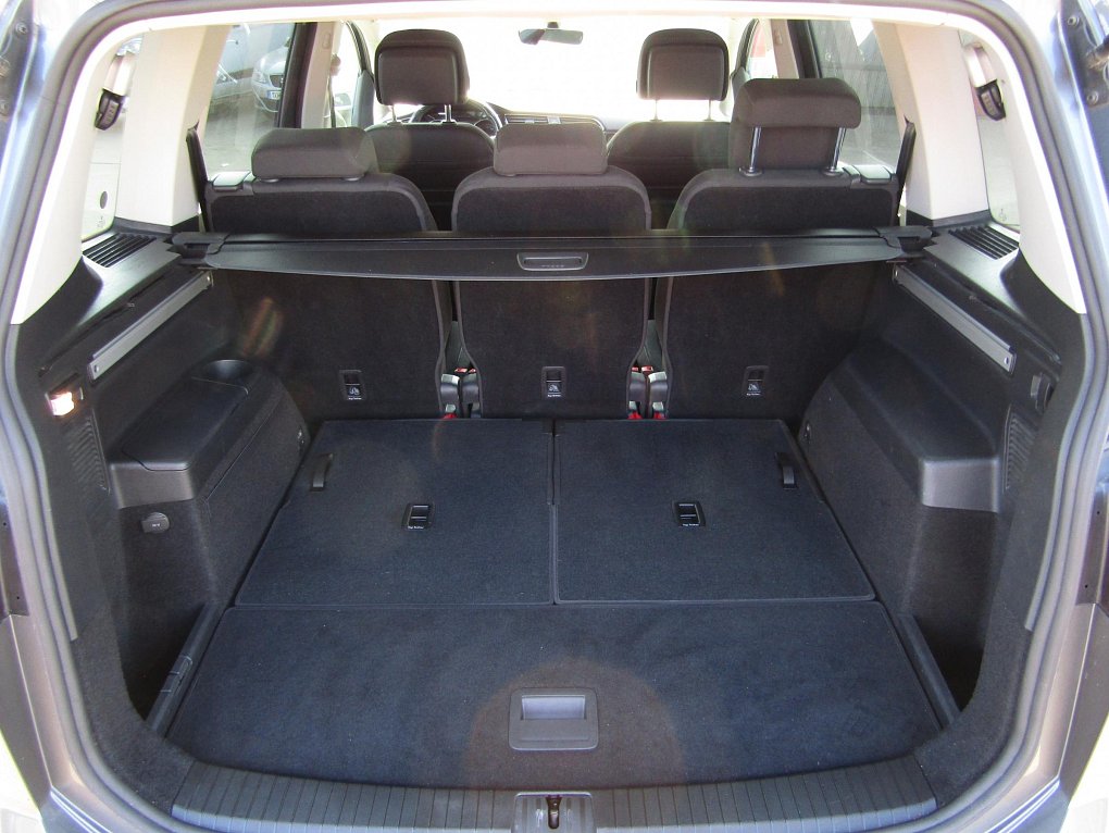 Volkswagen Touran 1.4TSi 