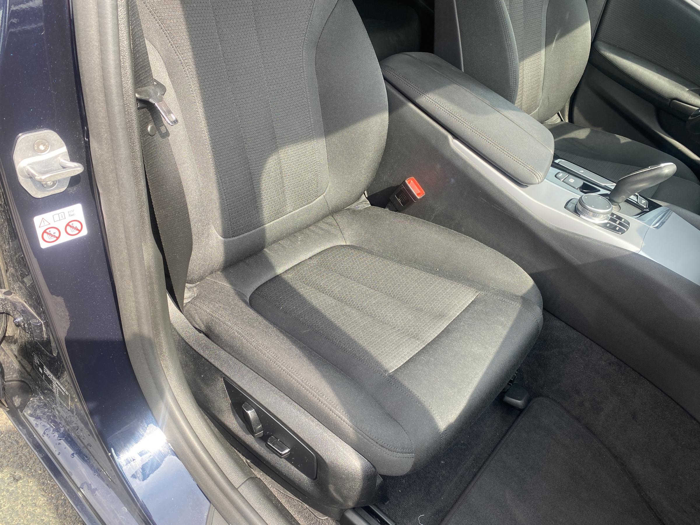 BMW Řada 5, 2018 - pohled č. 12