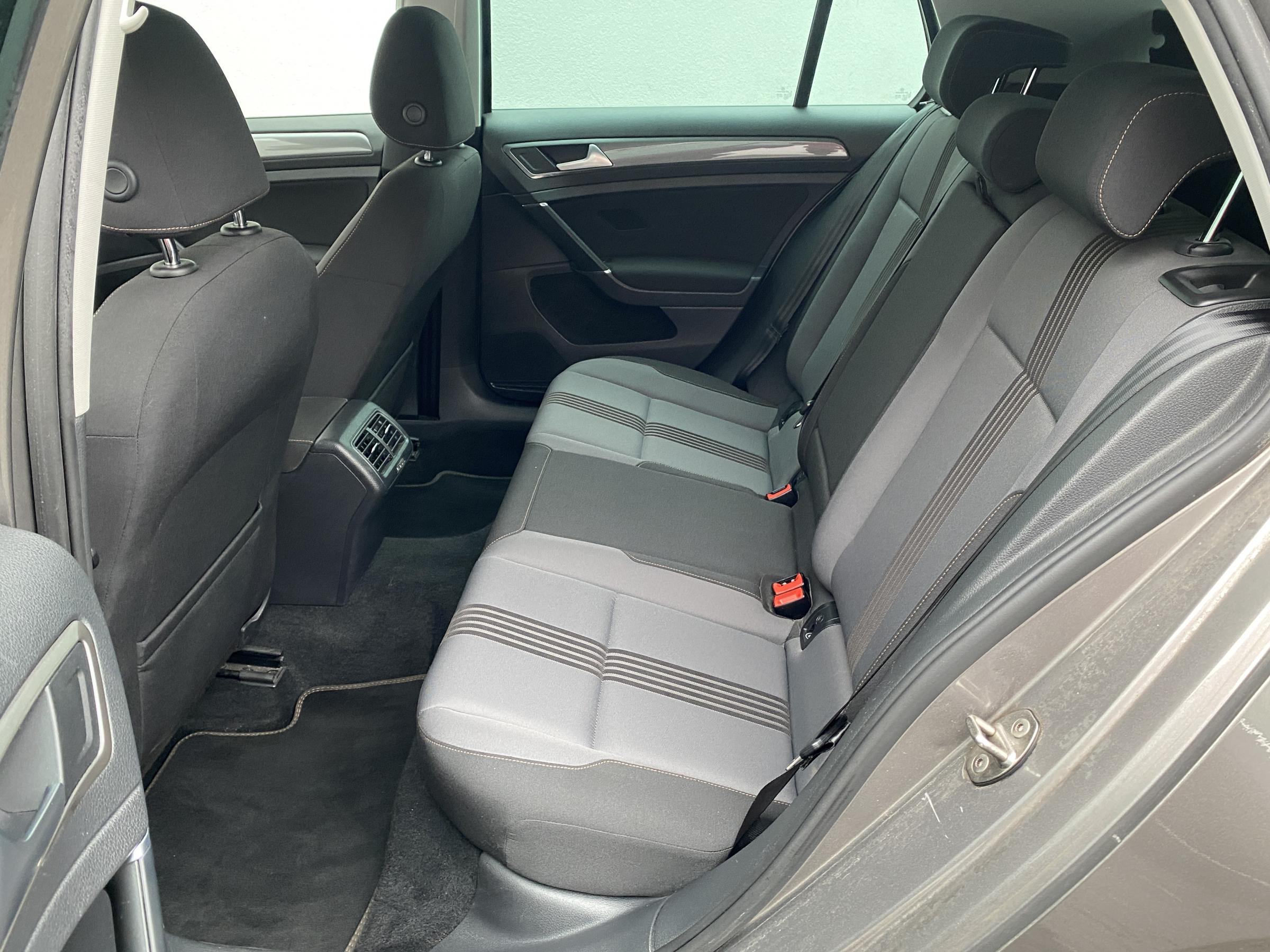 Volkswagen Golf, 2016 - pohled č. 13