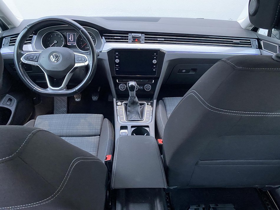 Volkswagen Passat 1.5 TSi Business
