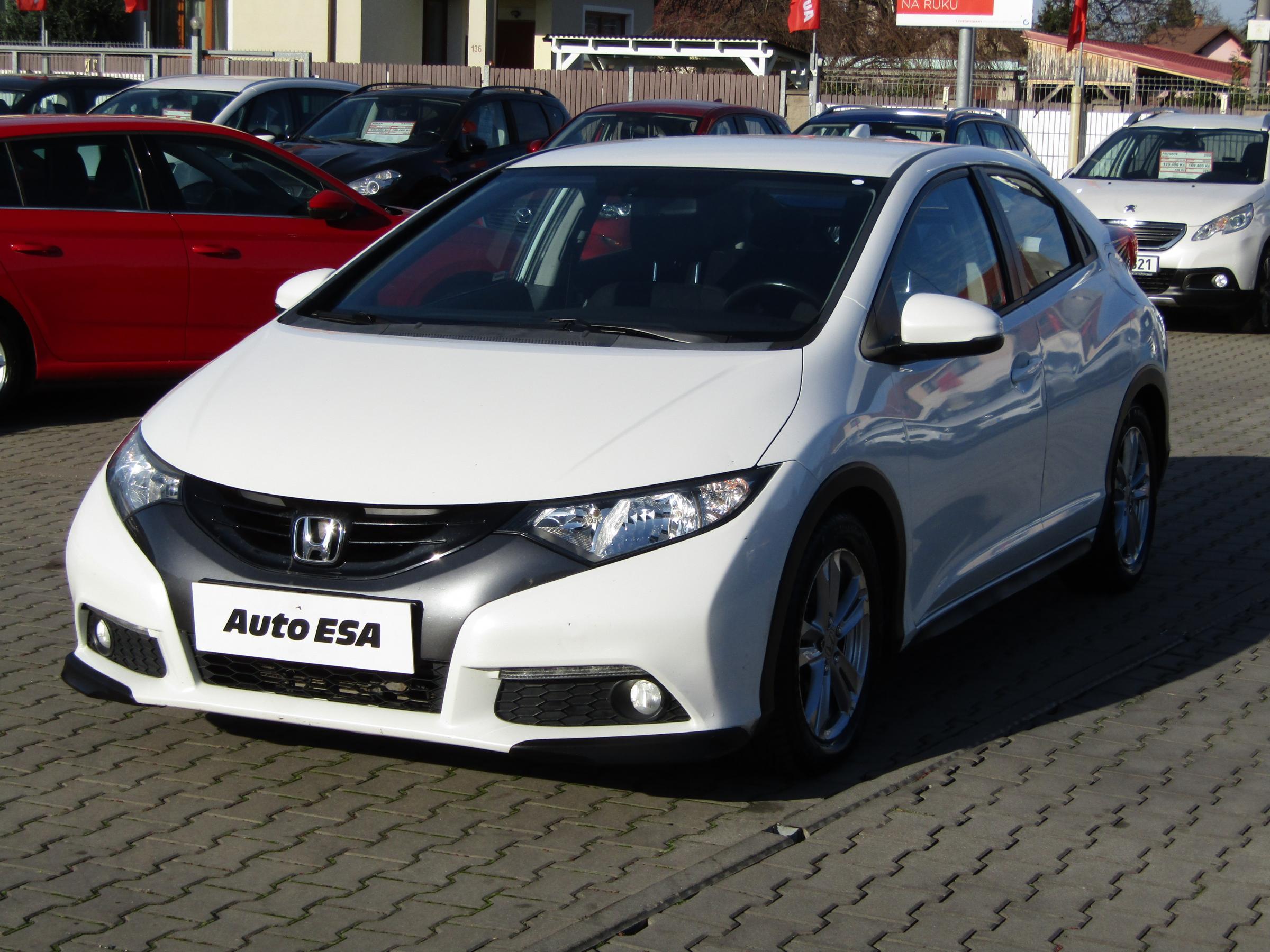 Honda Civic, 2012 - pohled č. 3