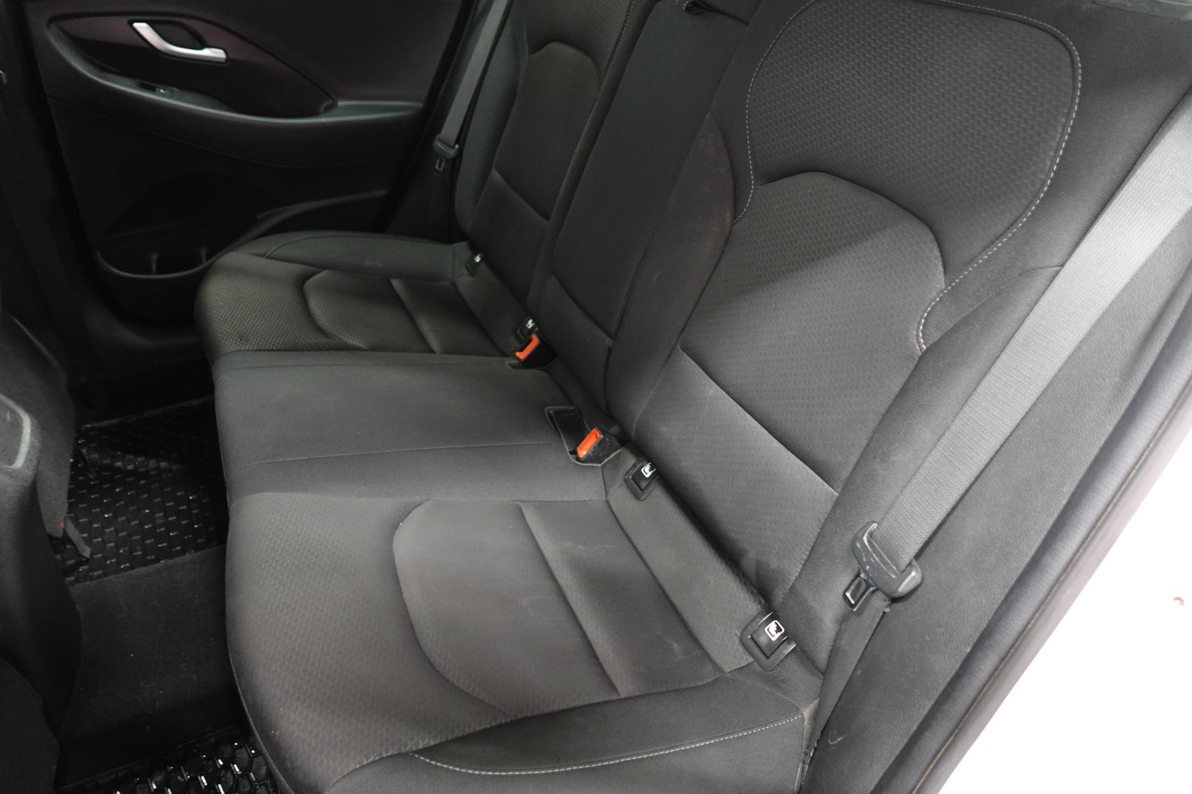 Hyundai i30, 2020 - pohled č. 11