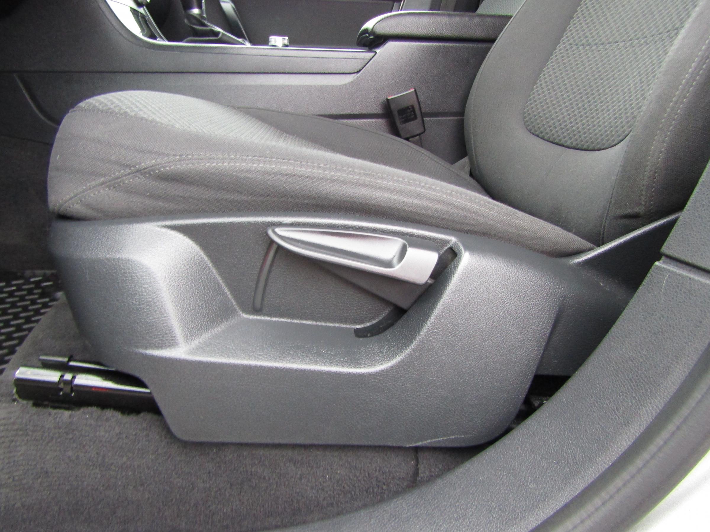 Volkswagen Touareg, 2016 - pohled č. 11