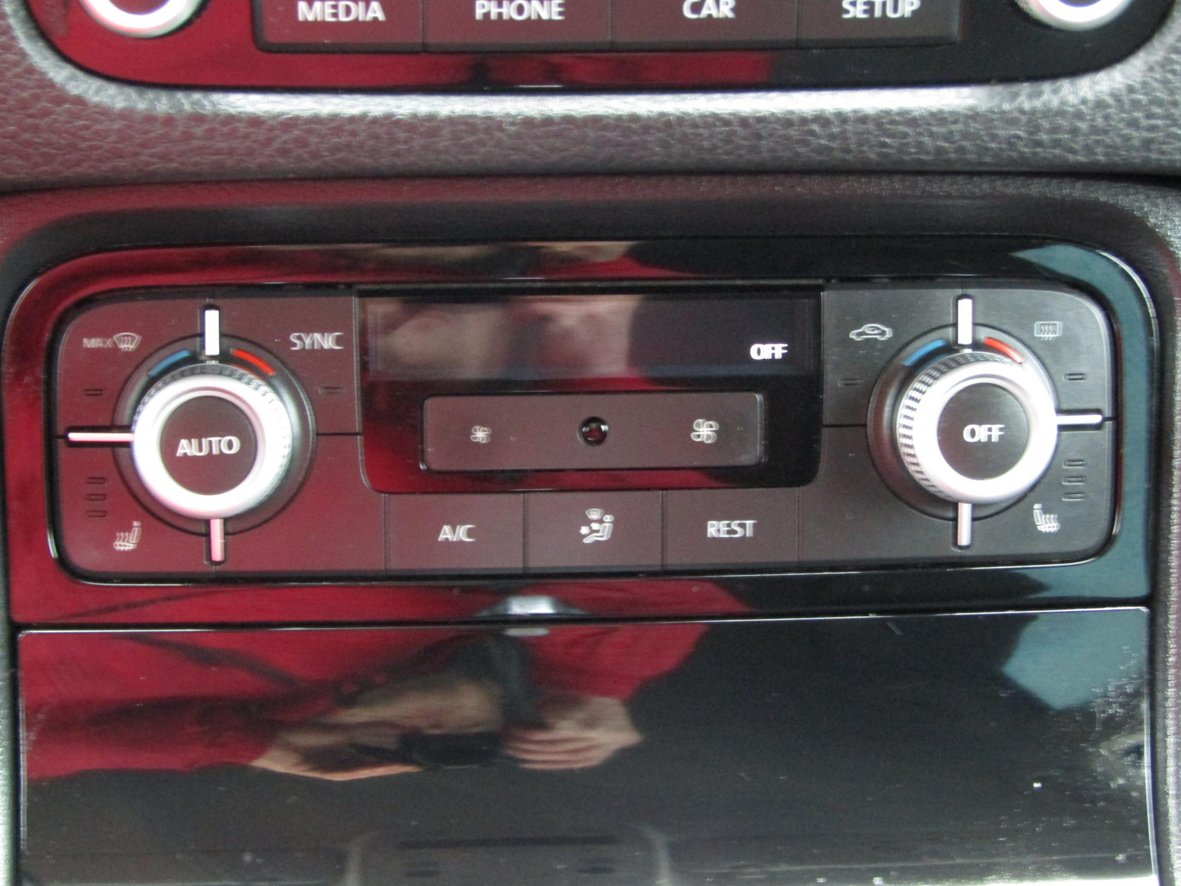 Volkswagen Touareg, 2016 - pohled č. 14