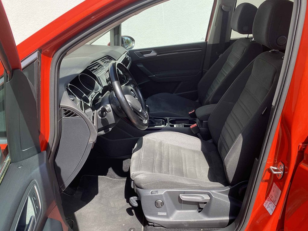 Volkswagen Touran 1.4 TSi Highline