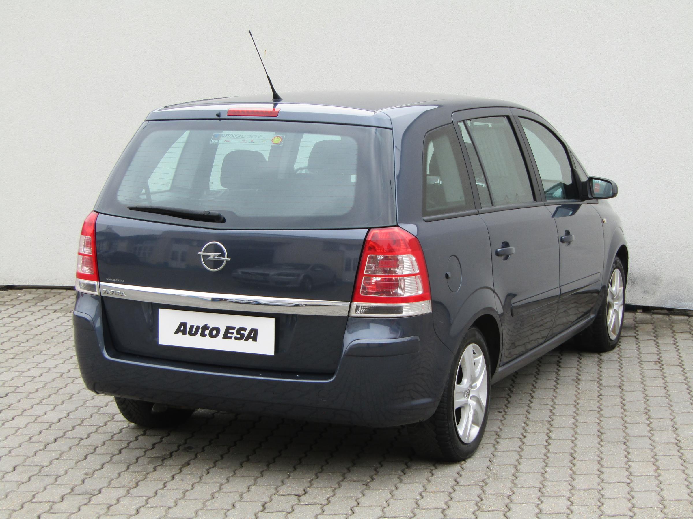 Opel Zafira, 2009 - pohled č. 4