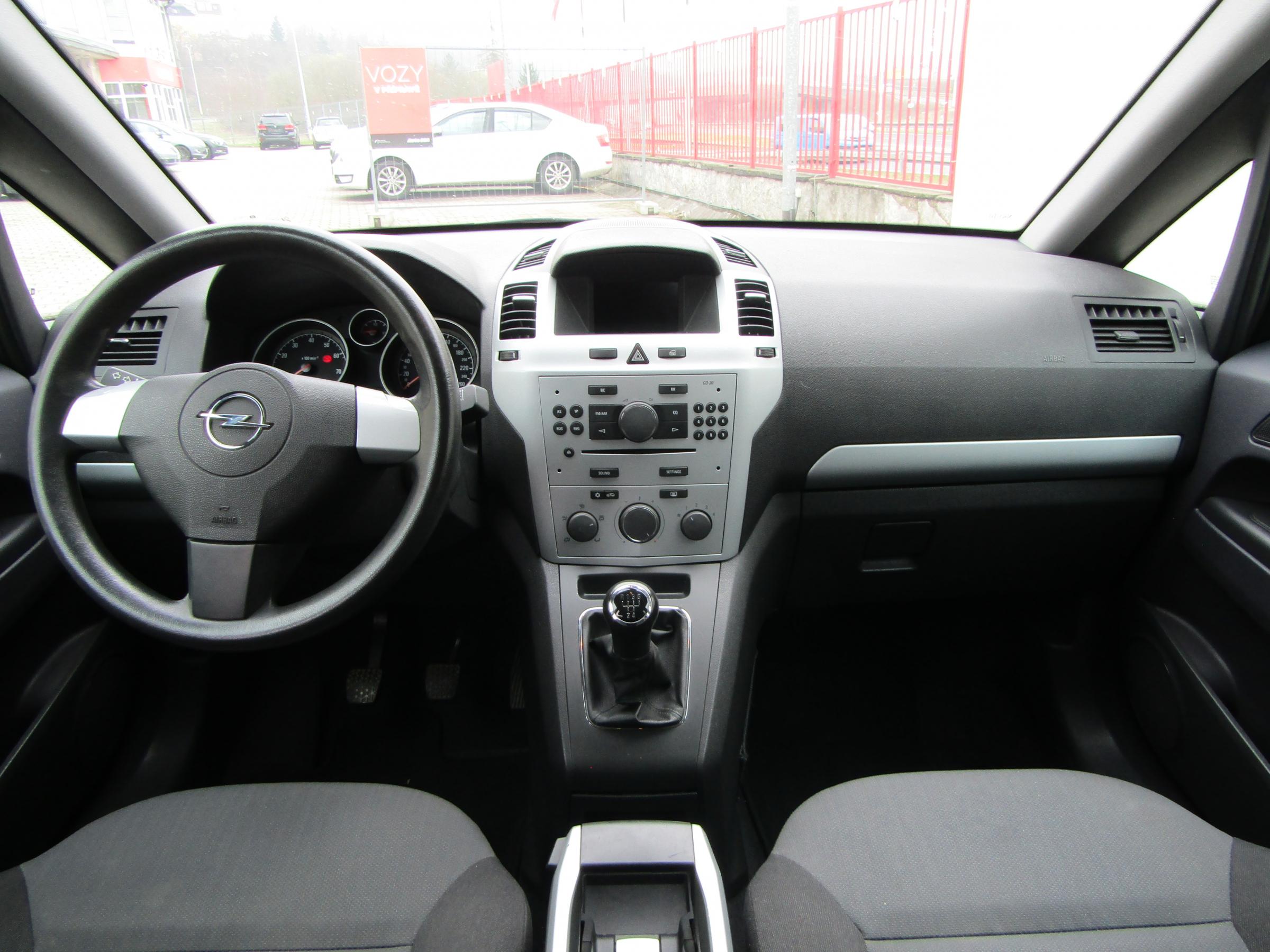 Opel Zafira, 2009 - pohled č. 9